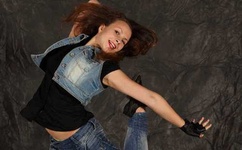 老公经常去外面玩我该怎么办